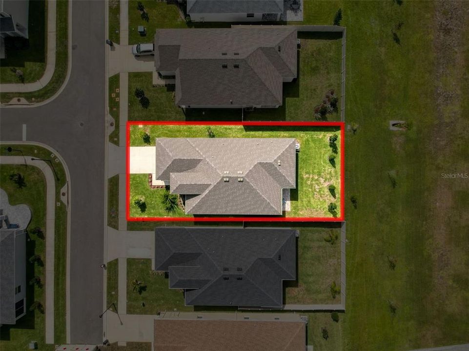 Active With Contract: $518,000 (3 beds, 2 baths, 1987 Square Feet)