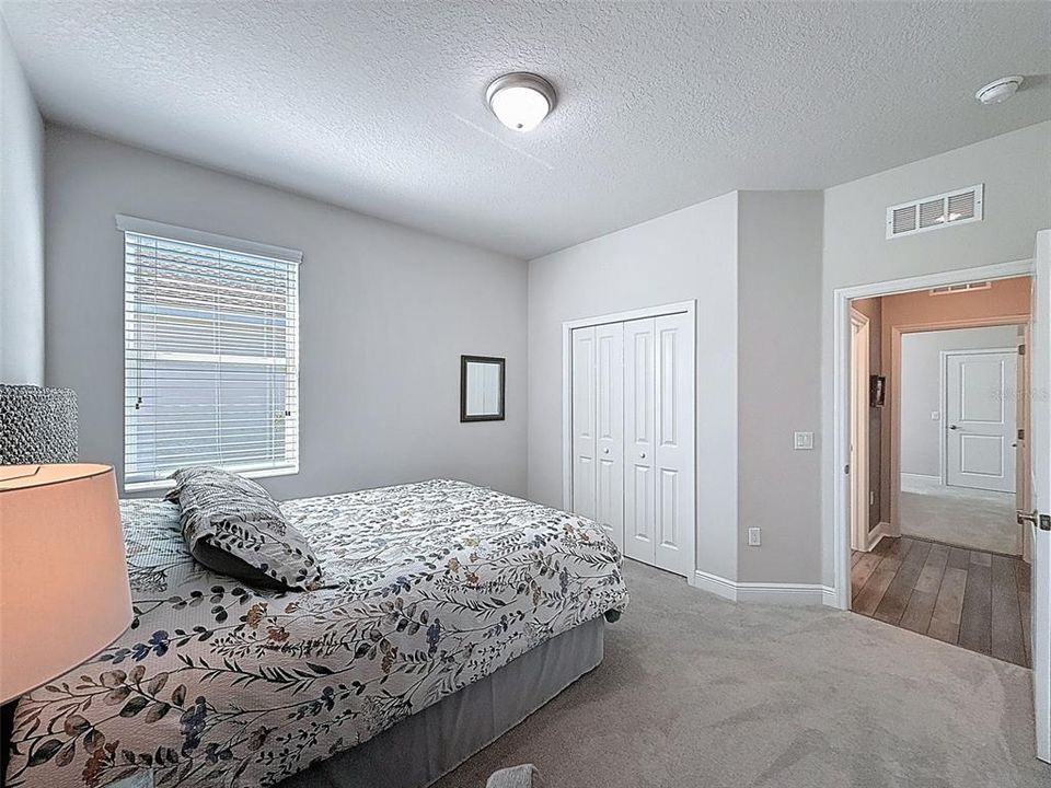 Active With Contract: $518,000 (3 beds, 2 baths, 1987 Square Feet)