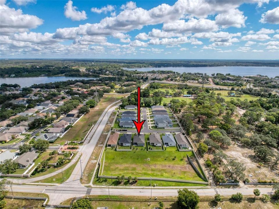 Active With Contract: $518,000 (3 beds, 2 baths, 1987 Square Feet)