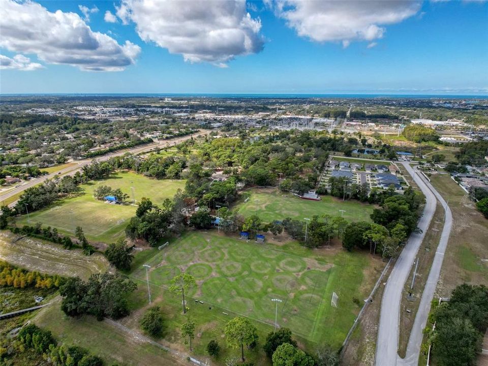 Active With Contract: $518,000 (3 beds, 2 baths, 1987 Square Feet)
