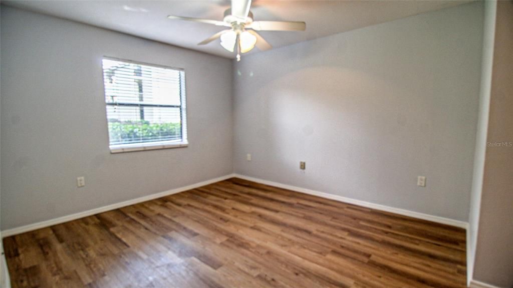 В аренду: $1,595 (2 спален, 2 ванн, 937 Квадратных фут)