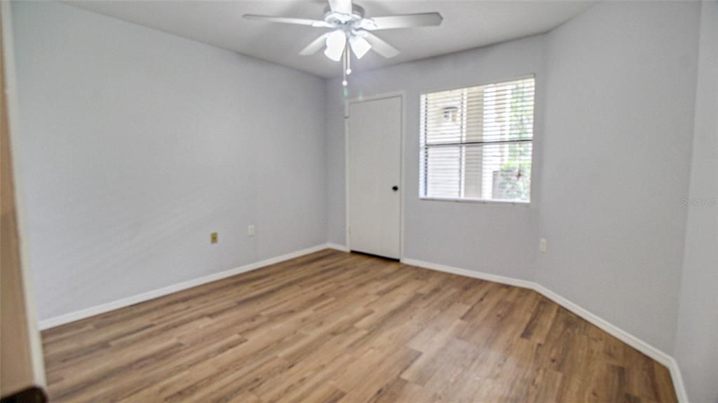 В аренду: $1,595 (2 спален, 2 ванн, 937 Квадратных фут)