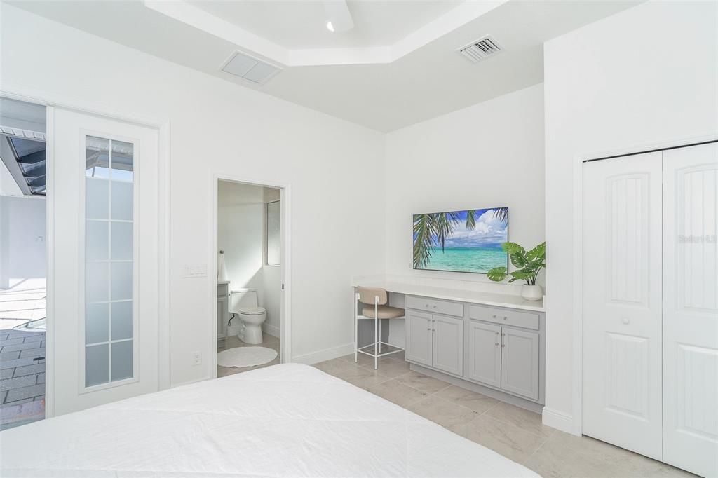 На продажу: $675,000 (3 спален, 3 ванн, 2126 Квадратных фут)