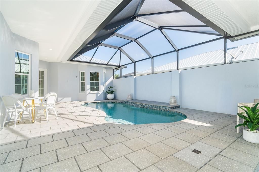 На продажу: $675,000 (3 спален, 3 ванн, 2126 Квадратных фут)