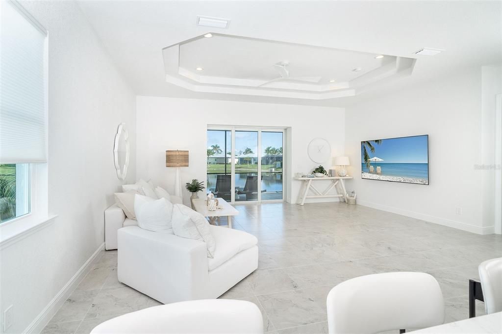 На продажу: $675,000 (3 спален, 3 ванн, 2126 Квадратных фут)