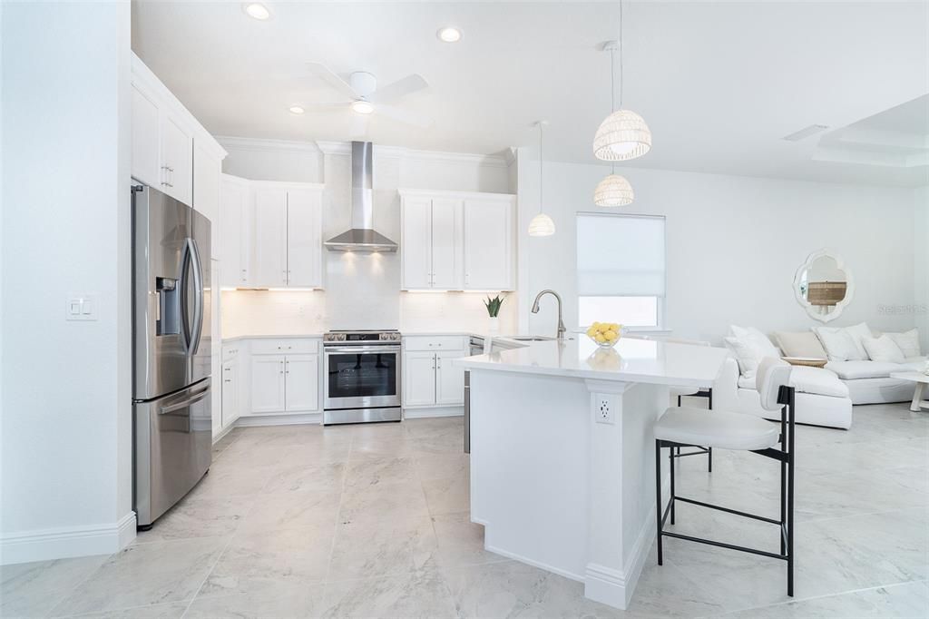 На продажу: $675,000 (3 спален, 3 ванн, 2126 Квадратных фут)