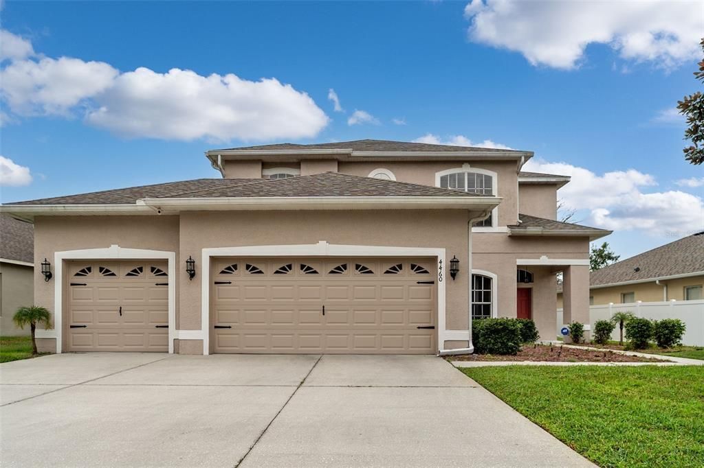 For Sale: $399,000 (4 beds, 3 baths, 2838 Square Feet)