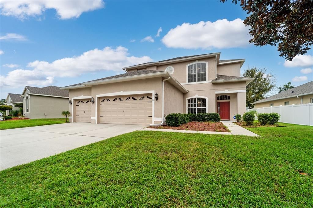 For Sale: $399,000 (4 beds, 3 baths, 2838 Square Feet)