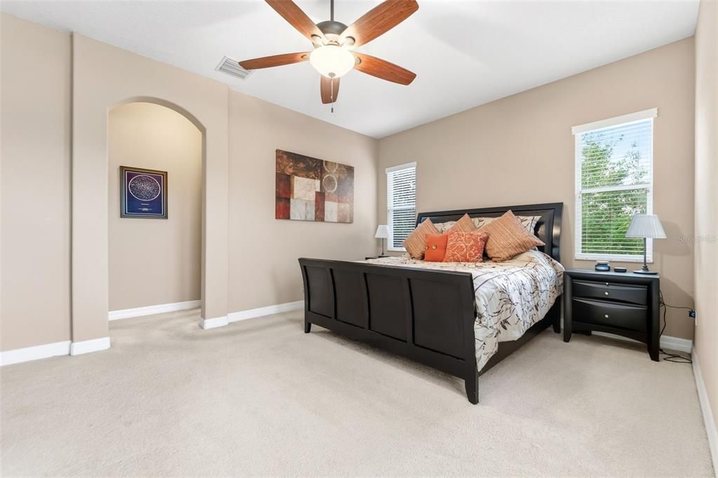 For Sale: $399,000 (4 beds, 3 baths, 2838 Square Feet)