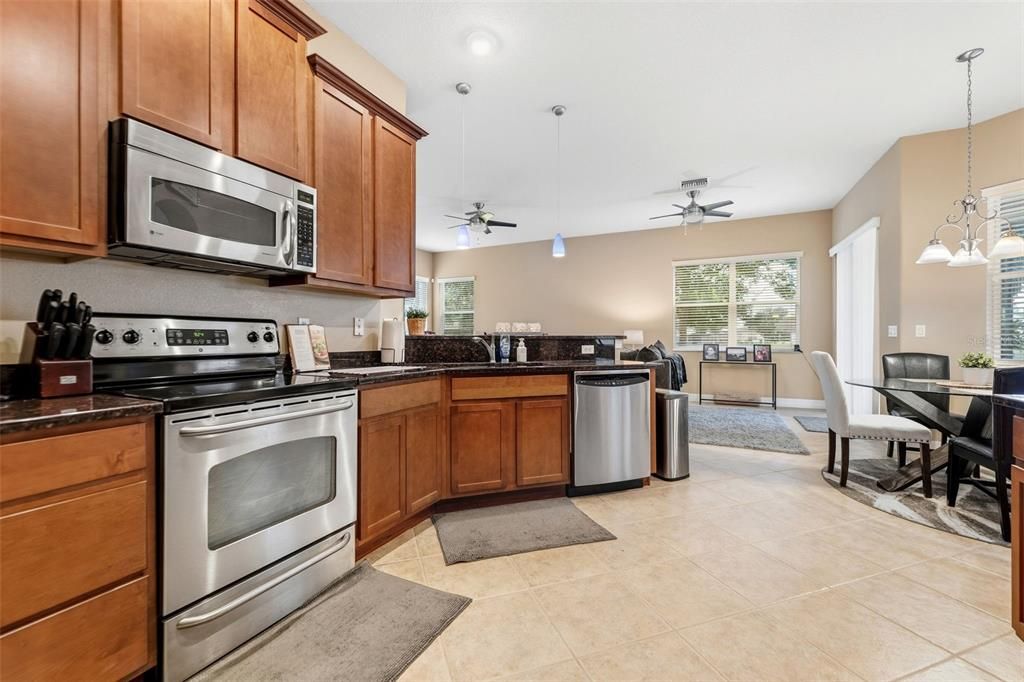 For Sale: $399,000 (4 beds, 3 baths, 2838 Square Feet)