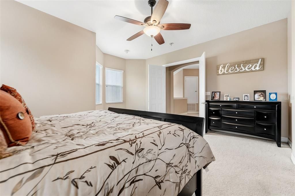 For Sale: $399,000 (4 beds, 3 baths, 2838 Square Feet)