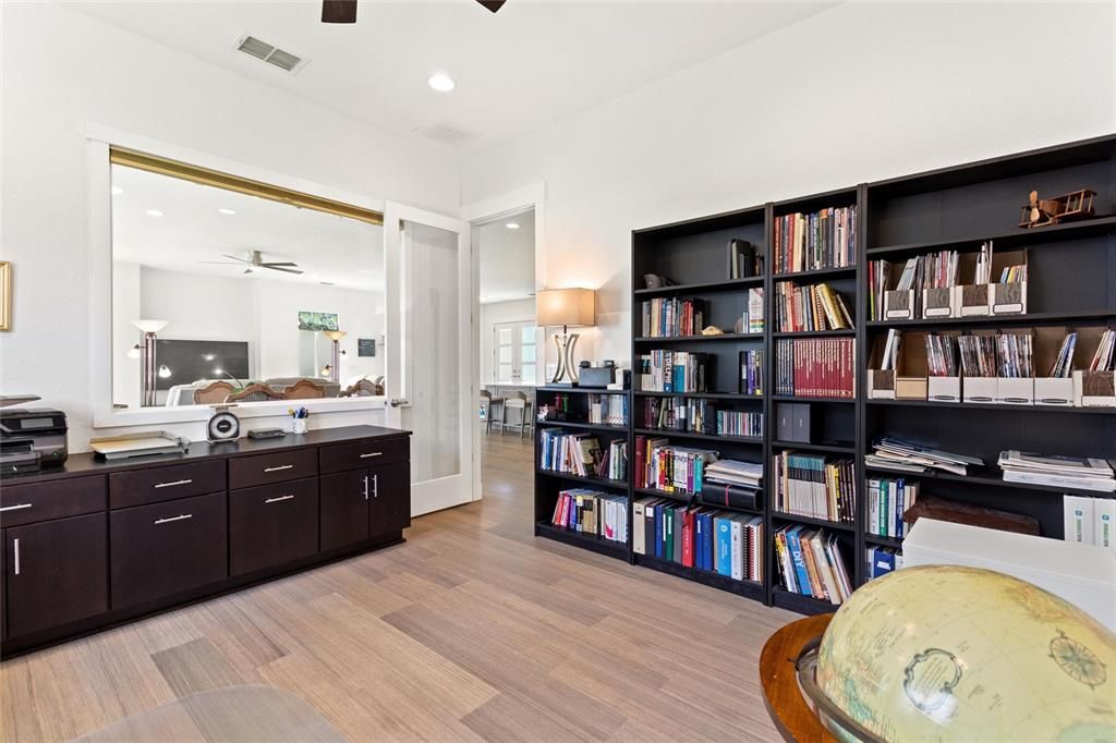 For Sale: $1,300,000 (2 beds, 3 baths, 3936 Square Feet)