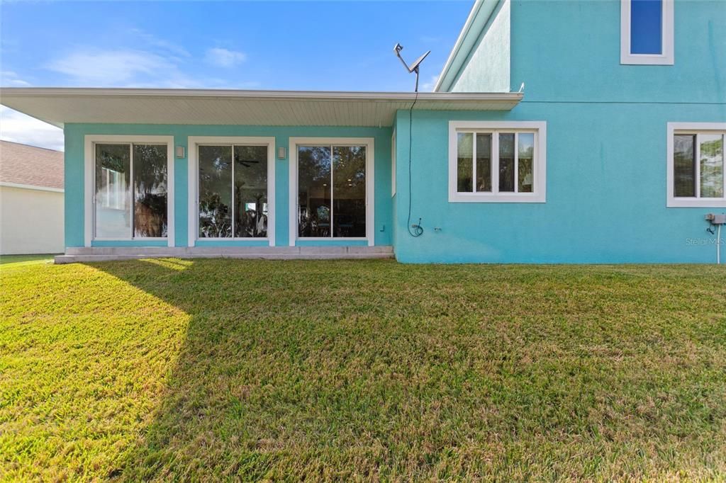 For Sale: $1,300,000 (2 beds, 3 baths, 3936 Square Feet)