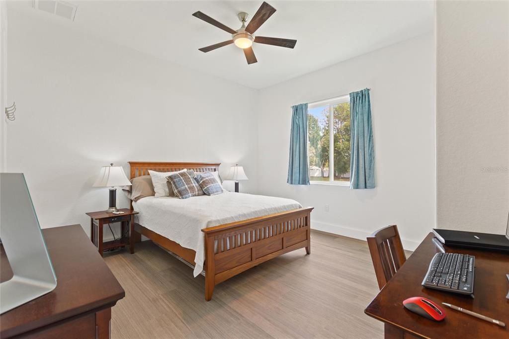 For Sale: $1,300,000 (2 beds, 3 baths, 3936 Square Feet)