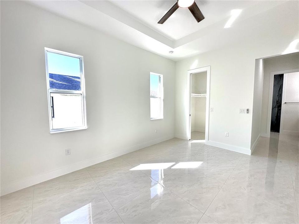 出租: $1,995 (3 贝兹, 2 浴室, 1474 平方英尺)