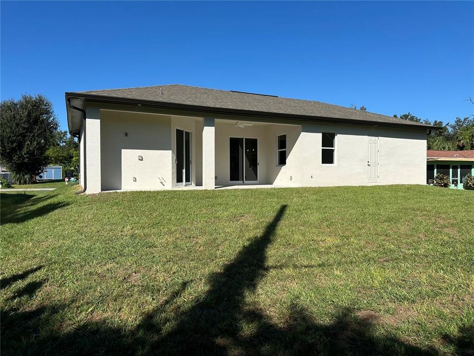 出租: $1,995 (3 贝兹, 2 浴室, 1474 平方英尺)