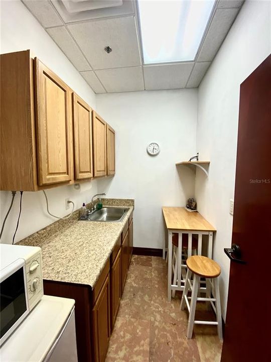 For Sale: $319,000 (0 beds, 0 baths, 631 Square Feet)