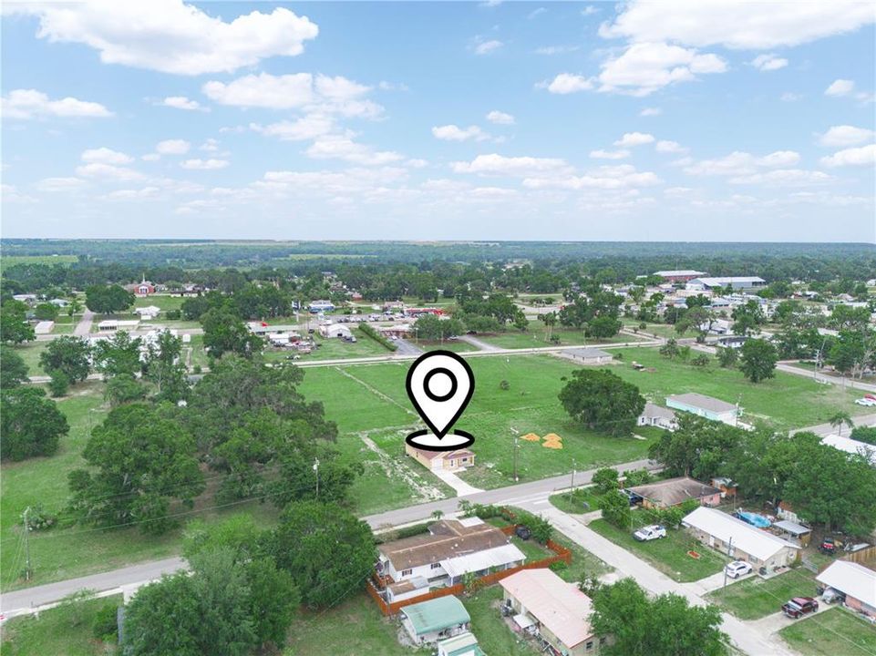 合同活跃: $259,000 (3 贝兹, 2 浴室, 1279 平方英尺)