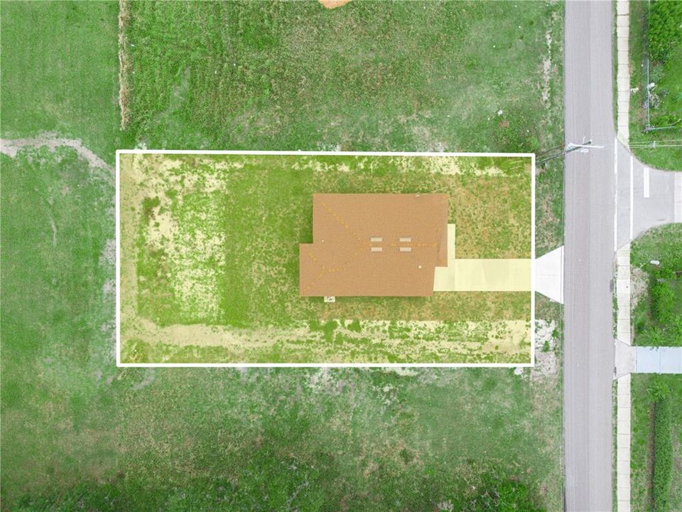 合同活跃: $259,000 (3 贝兹, 2 浴室, 1279 平方英尺)