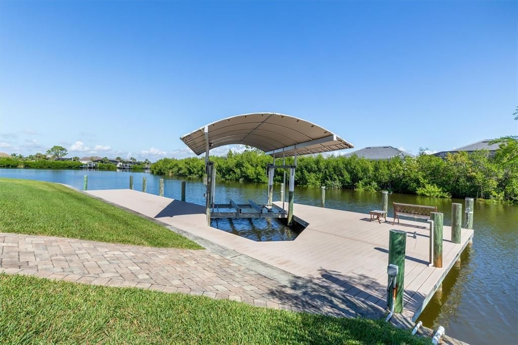 En Venta: $1,450,000 (3 camas, 3 baños, 3208 Pies cuadrados)