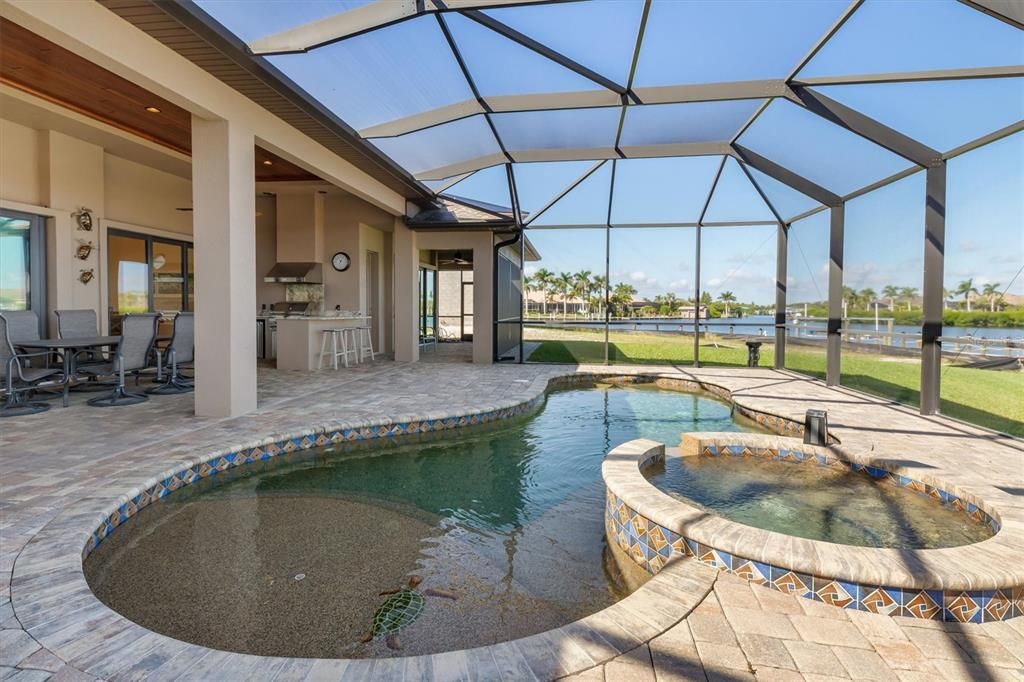 En Venta: $1,450,000 (3 camas, 3 baños, 3208 Pies cuadrados)