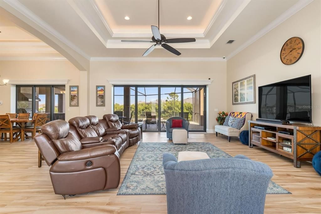 En Venta: $1,450,000 (3 camas, 3 baños, 3208 Pies cuadrados)