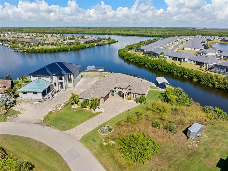 En Venta: $1,450,000 (3 camas, 3 baños, 3208 Pies cuadrados)