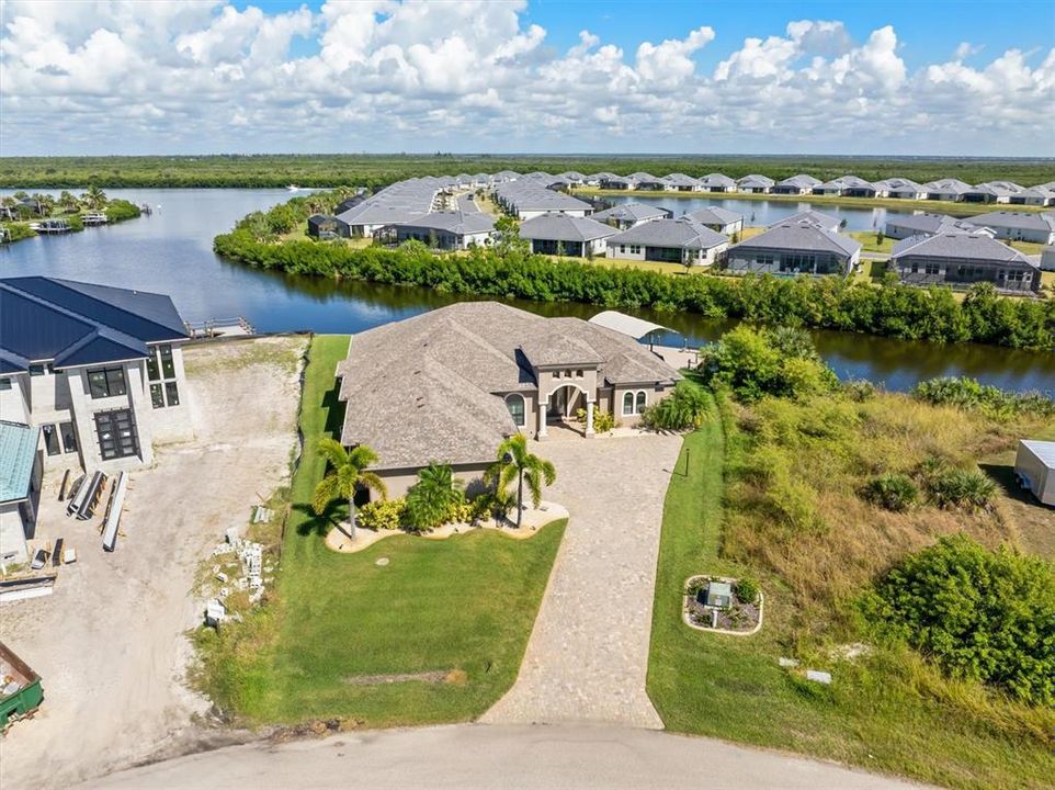 En Venta: $1,450,000 (3 camas, 3 baños, 3208 Pies cuadrados)