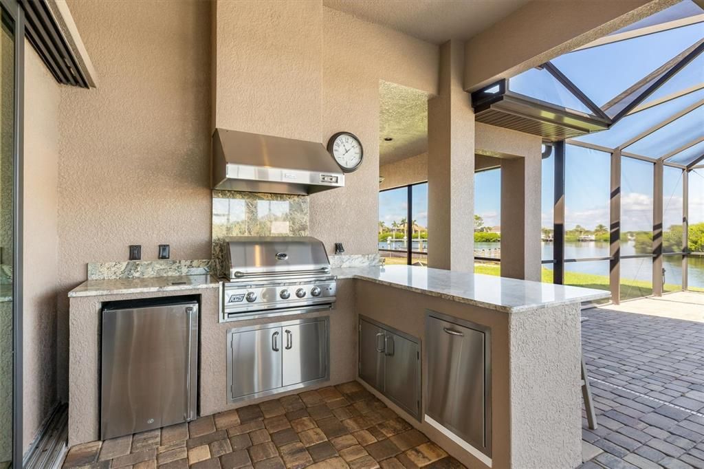 En Venta: $1,450,000 (3 camas, 3 baños, 3208 Pies cuadrados)