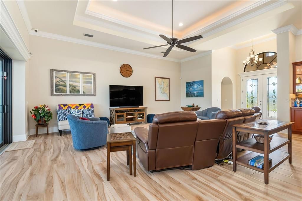 En Venta: $1,450,000 (3 camas, 3 baños, 3208 Pies cuadrados)