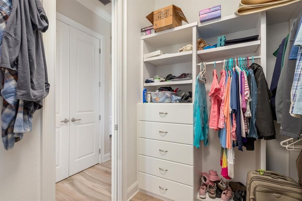 En Venta: $1,450,000 (3 camas, 3 baños, 3208 Pies cuadrados)