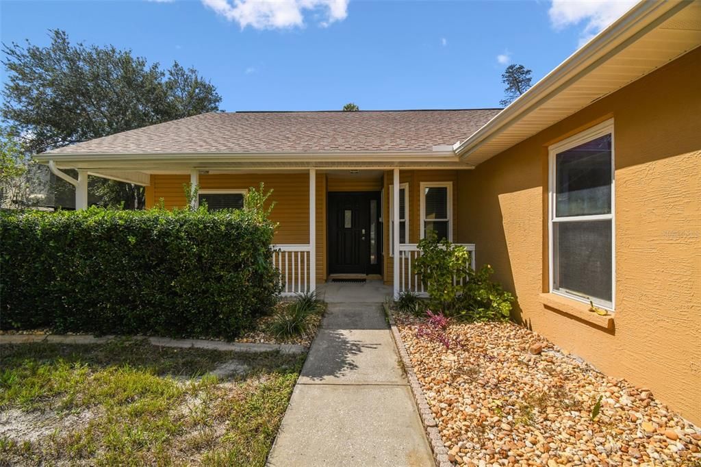 For Sale: $350,000 (3 beds, 2 baths, 1312 Square Feet)