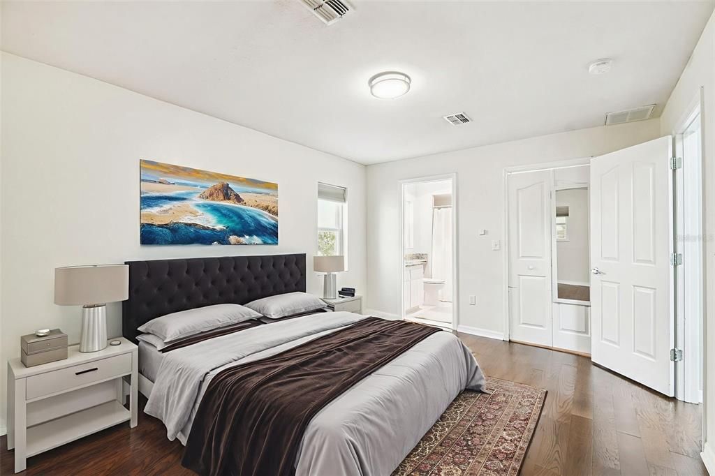 For Sale: $350,000 (3 beds, 2 baths, 1312 Square Feet)