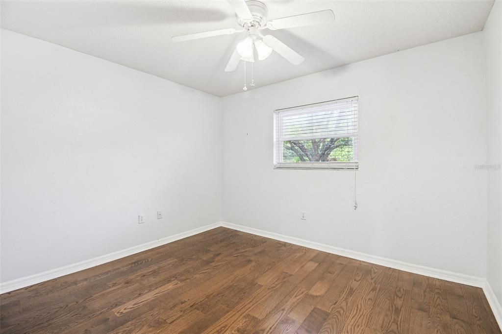 For Sale: $350,000 (3 beds, 2 baths, 1312 Square Feet)