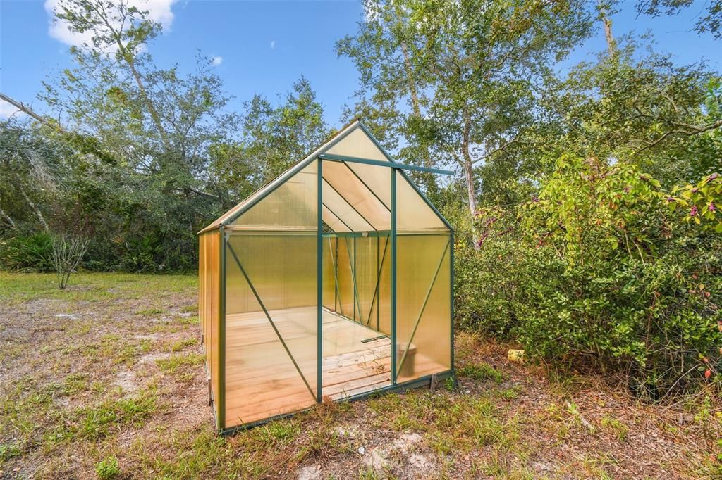 For Sale: $350,000 (3 beds, 2 baths, 1312 Square Feet)