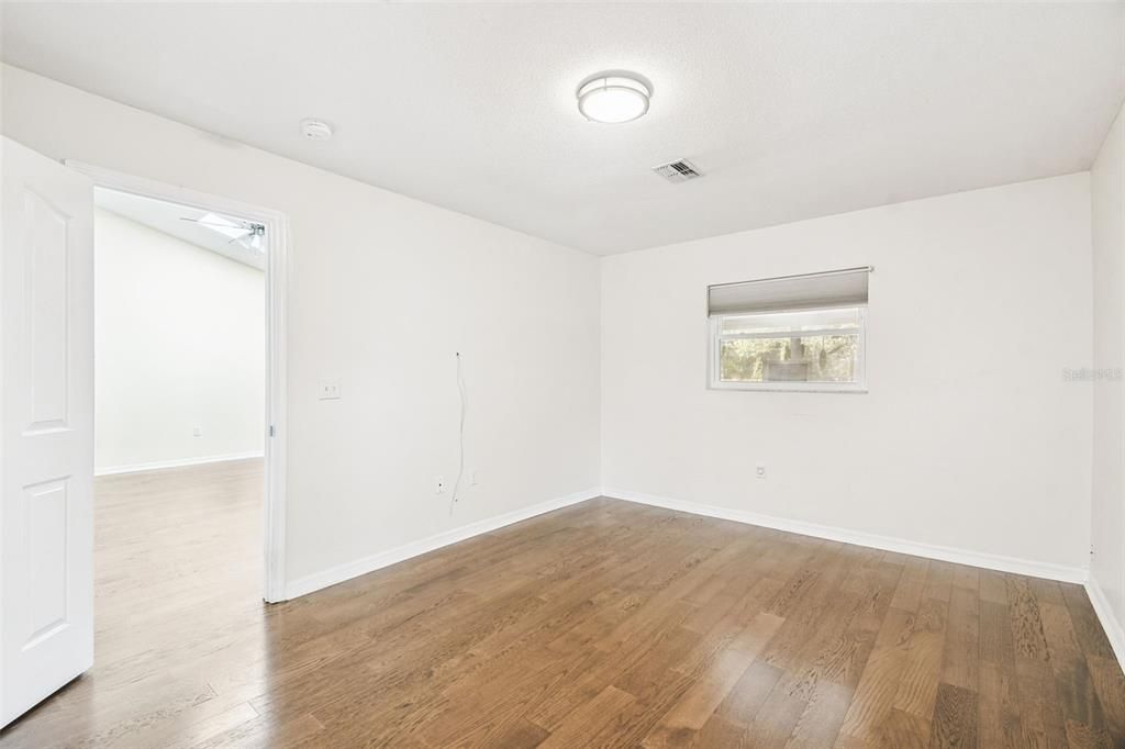 For Sale: $350,000 (3 beds, 2 baths, 1312 Square Feet)