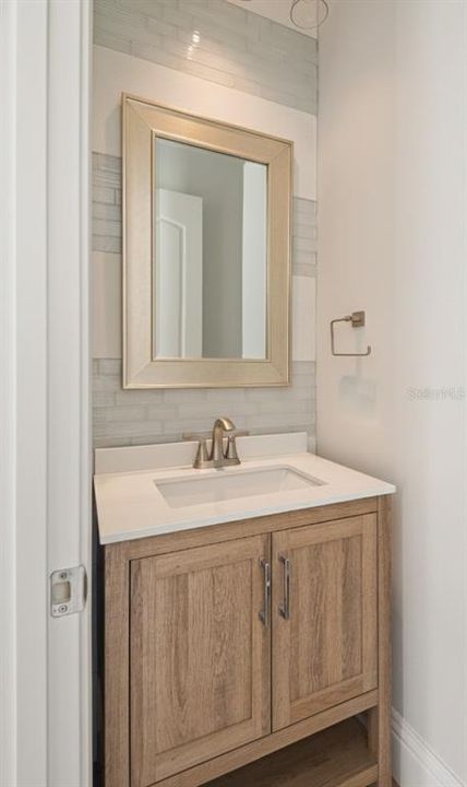 For Sale: $791,000 (6 beds, 3 baths, 3413 Square Feet)