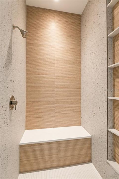 For Sale: $791,000 (6 beds, 3 baths, 3413 Square Feet)