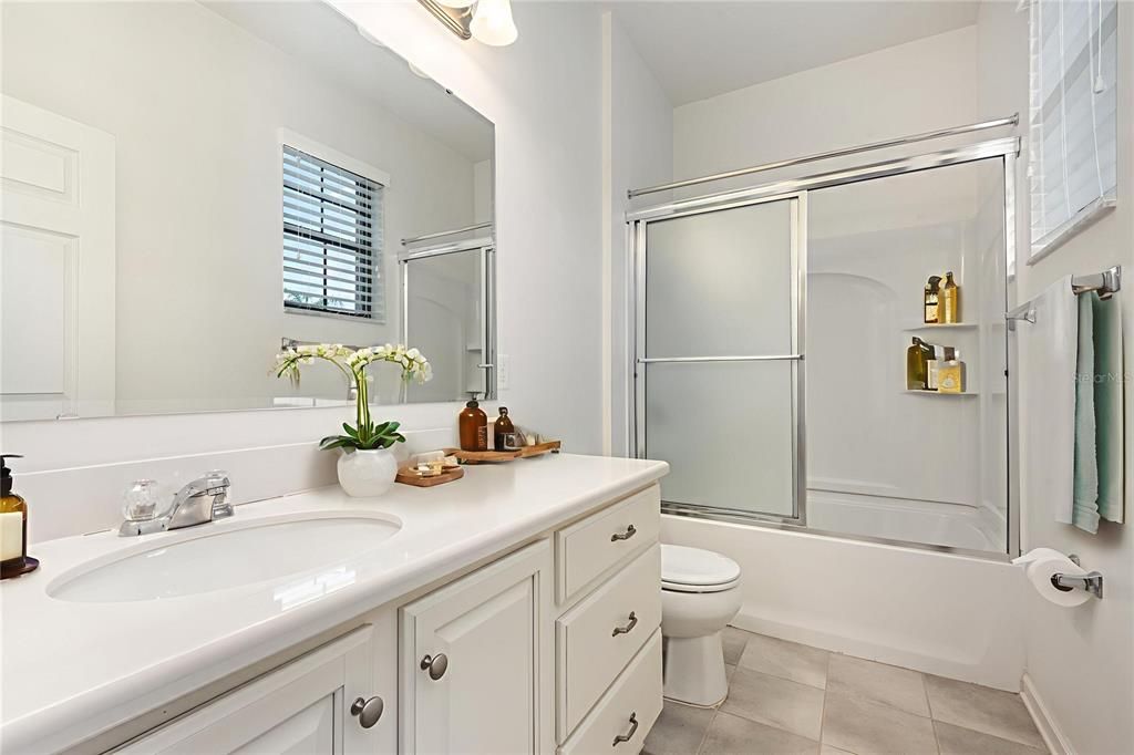 For Sale: $385,000 (3 beds, 2 baths, 2259 Square Feet)