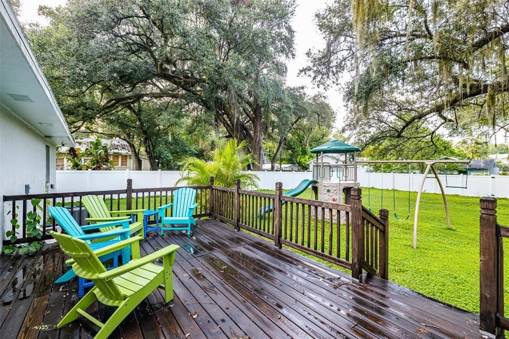 For Rent: $2,999 (3 beds, 2 baths, 1114 Square Feet)