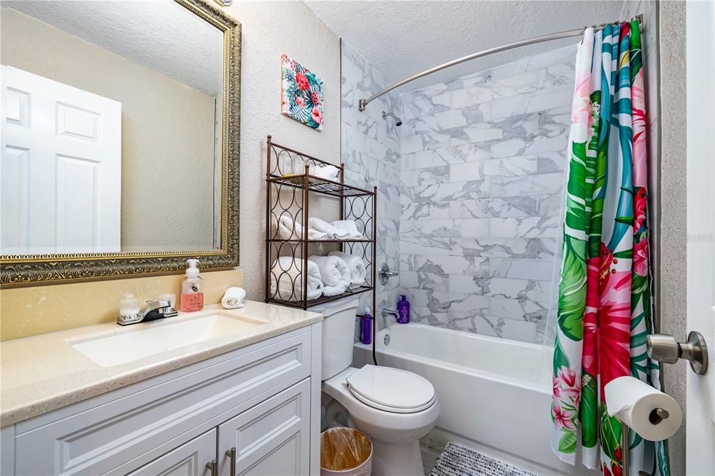 For Rent: $2,999 (3 beds, 2 baths, 1114 Square Feet)