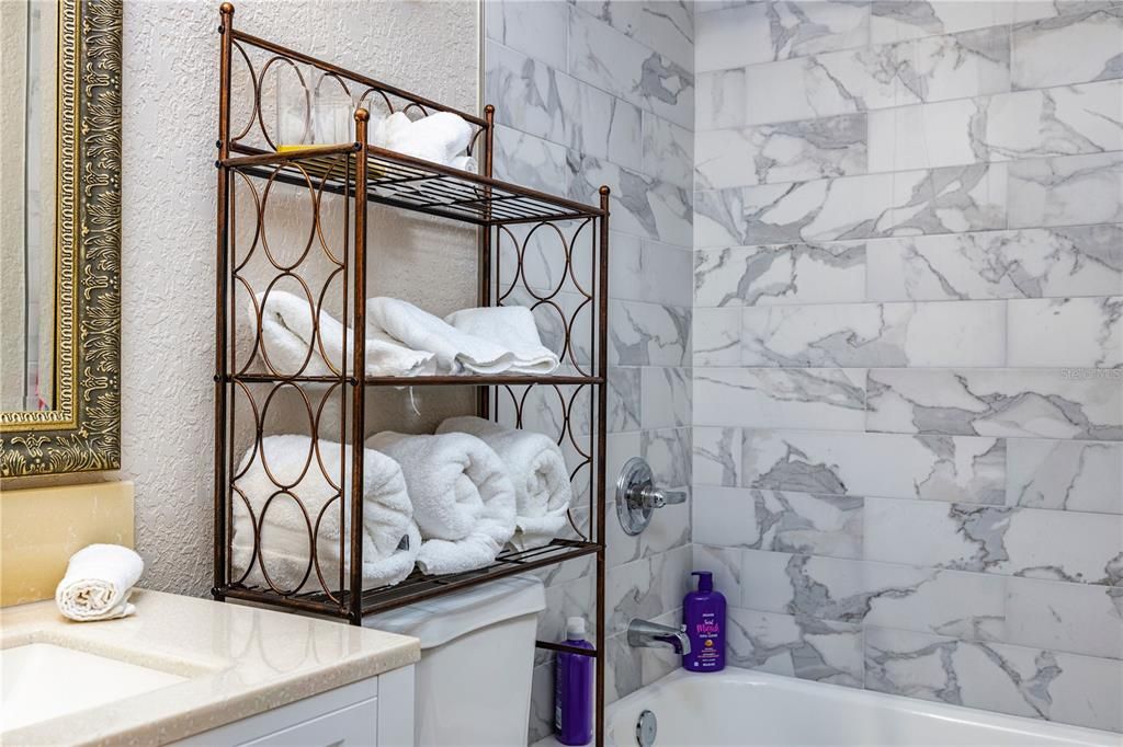 For Rent: $2,999 (3 beds, 2 baths, 1114 Square Feet)