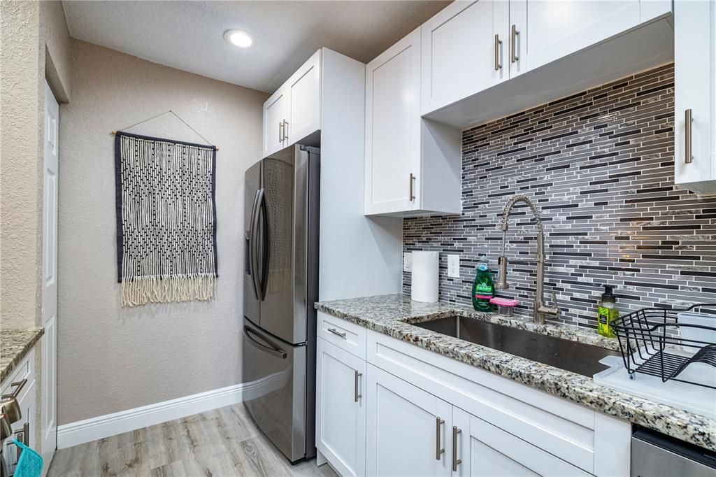 For Rent: $2,999 (3 beds, 2 baths, 1114 Square Feet)