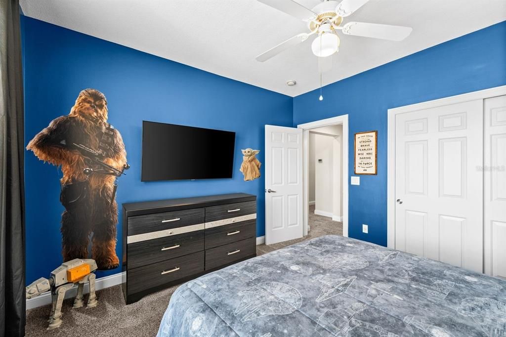 Под контрактом: $875,000 (4 спален, 3 ванн, 2801 Квадратных фут)