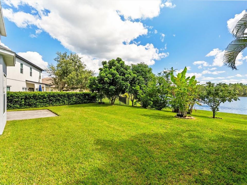 Active With Contract: $484,990 (4 beds, 2 baths, 2524 Square Feet)