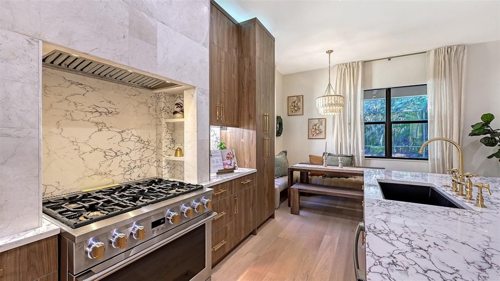 For Sale: $1,695,000 (4 beds, 3 baths, 3128 Square Feet)