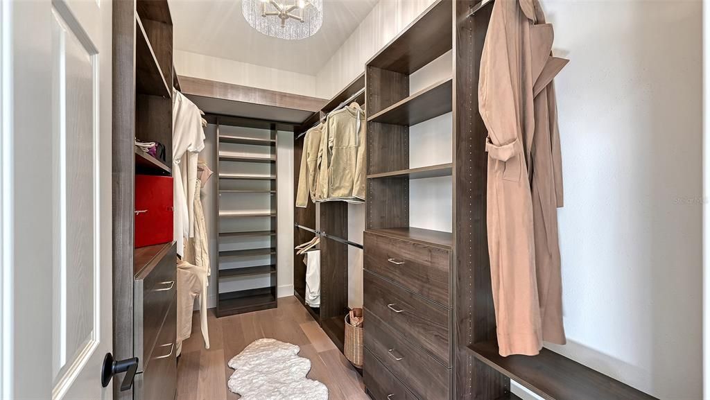 For Sale: $1,695,000 (4 beds, 3 baths, 3128 Square Feet)