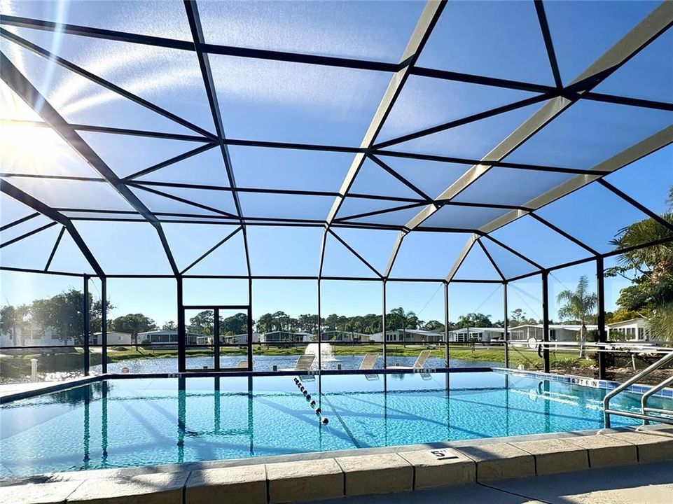 For Sale: $199,900 (2 beds, 2 baths, 960 Square Feet)