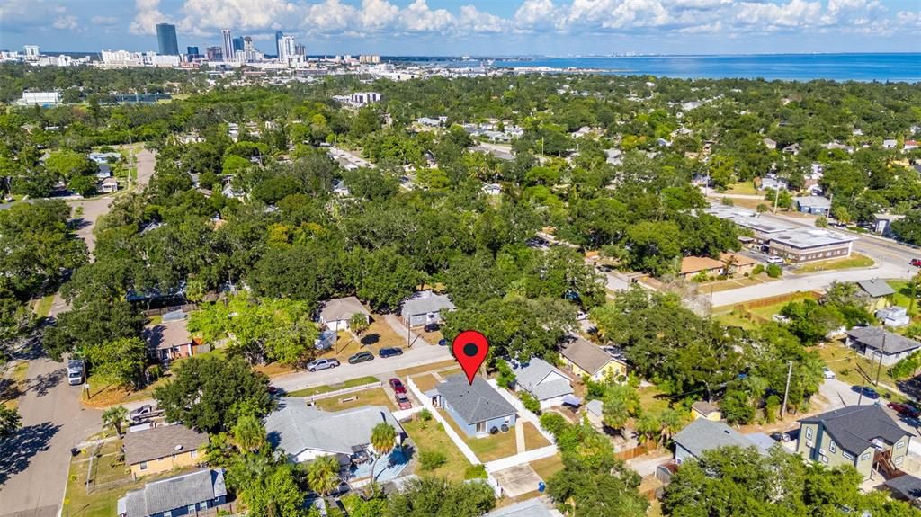 For Sale: $350,000 (3 beds, 2 baths, 1215 Square Feet)