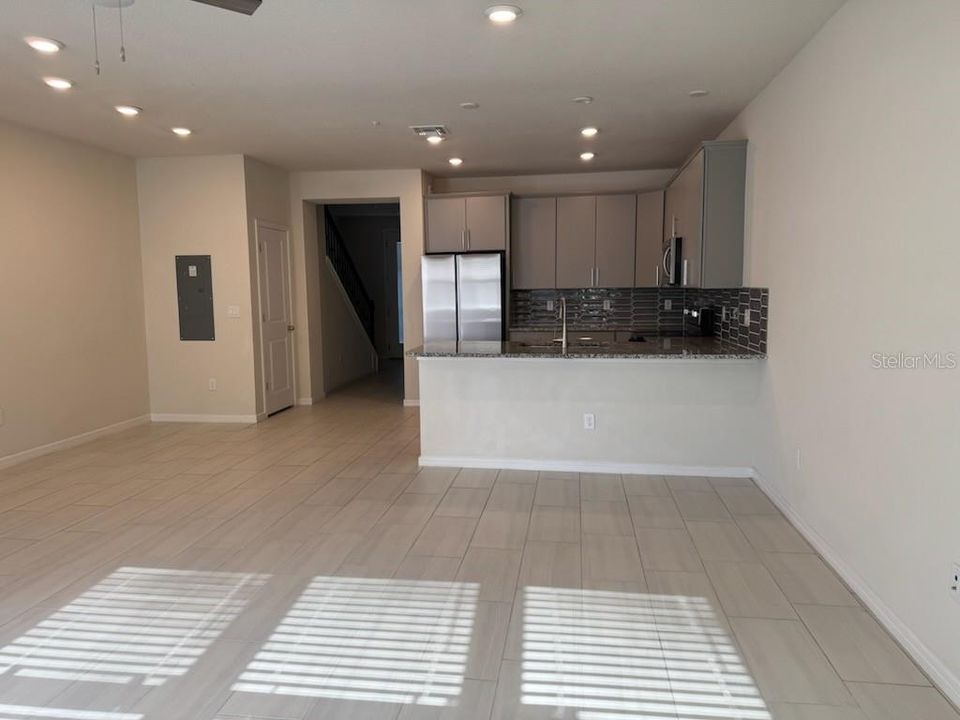 Active With Contract: $2,700 (4 beds, 3 baths, 1809 Square Feet)